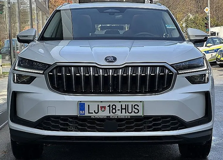 Zunanja slika - Škoda Kodiaq - Selection iV 1.5 TSI DSG PHEV - 2