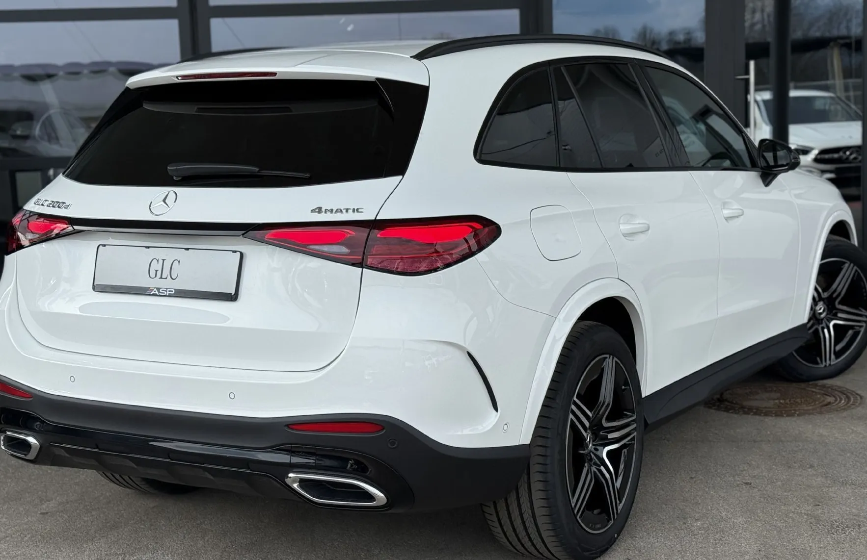 Zunanja slika - Mercedes-Benz GLC-Razred - 200d 4MATIC AMG Line - 4