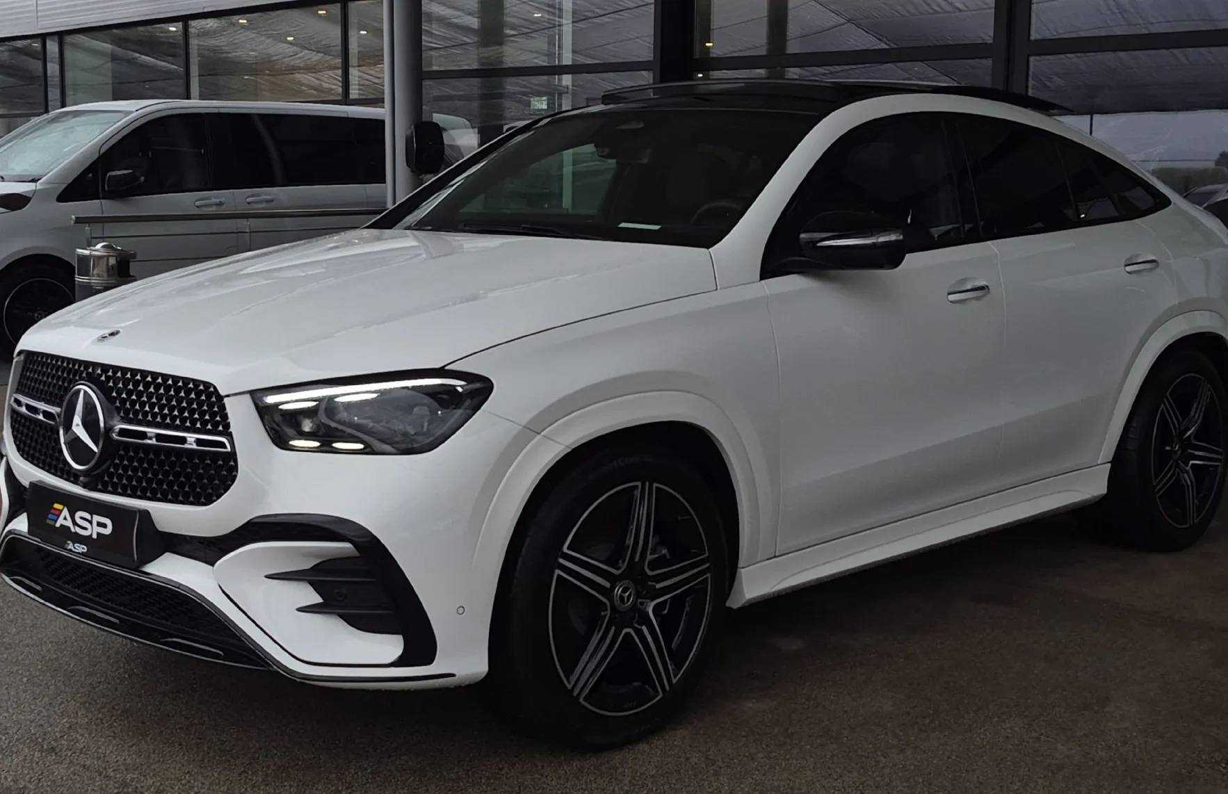 Zunanja slika - Mercedes-Benz GLE-Razred - GLE coupe 450 d 4MATIC PREMIUM+AIRMATIC - 3