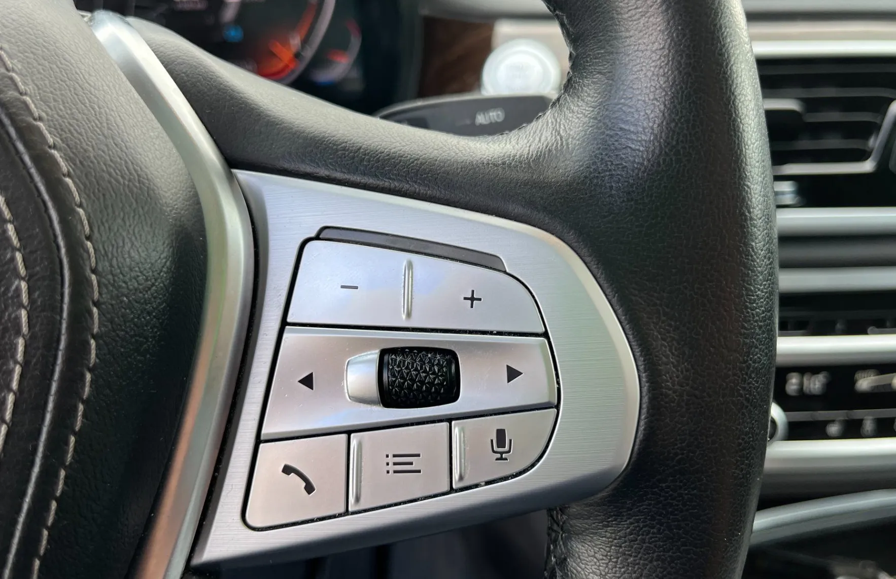 Zunanja slika - BMW Serija 7 - : 730d xDrive Avt. LASER.360°POGLED. ZRAČ. BLAZ. - 13