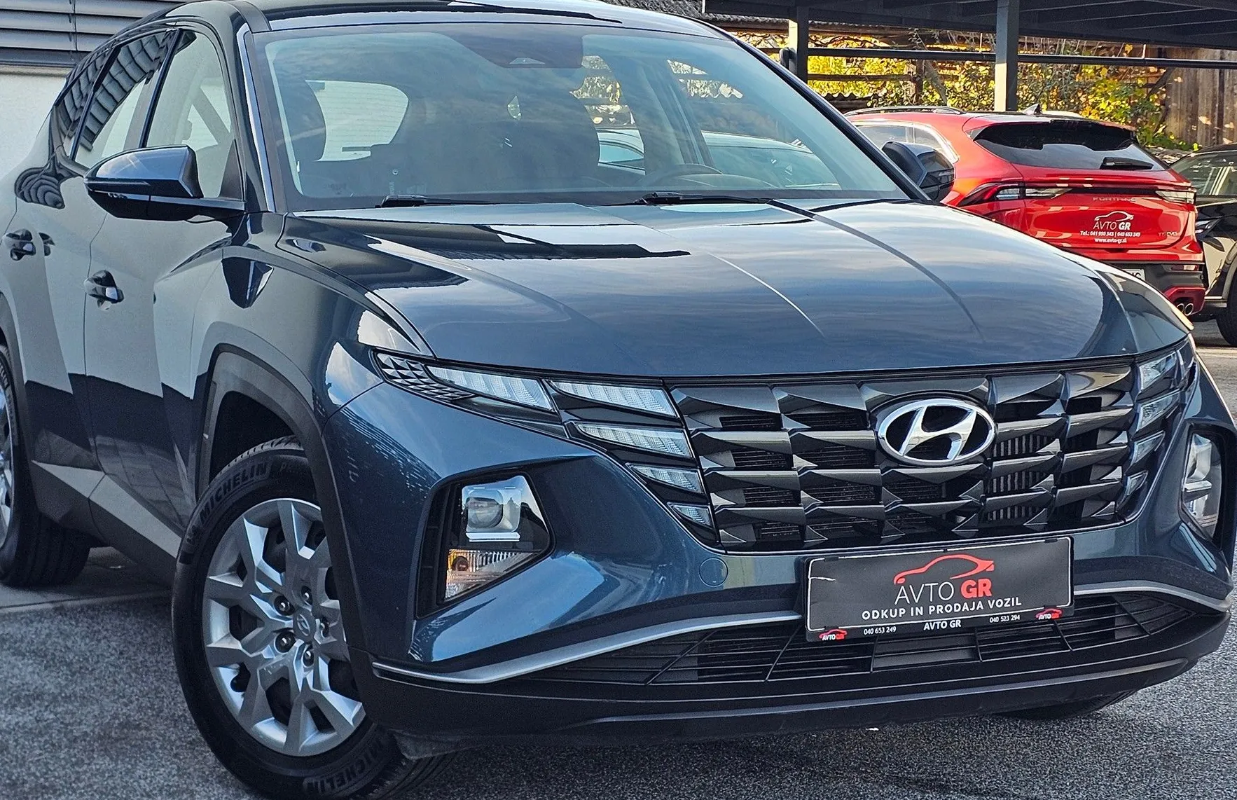 Zunanja slika - Hyundai Tucson - 1.6 T GDI - SLO-1.LAST-ODLIČEN-DARILO STREŠNI KOVČ - 14