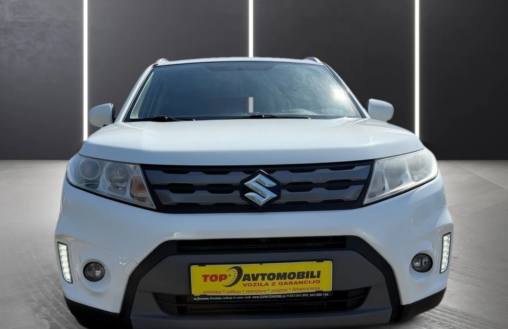 Zunanja slika - Suzuki Vitara - 1.6 TD NAVI PDC TEMPOMAT KAMERA BREZ POLOGA TOP - 11