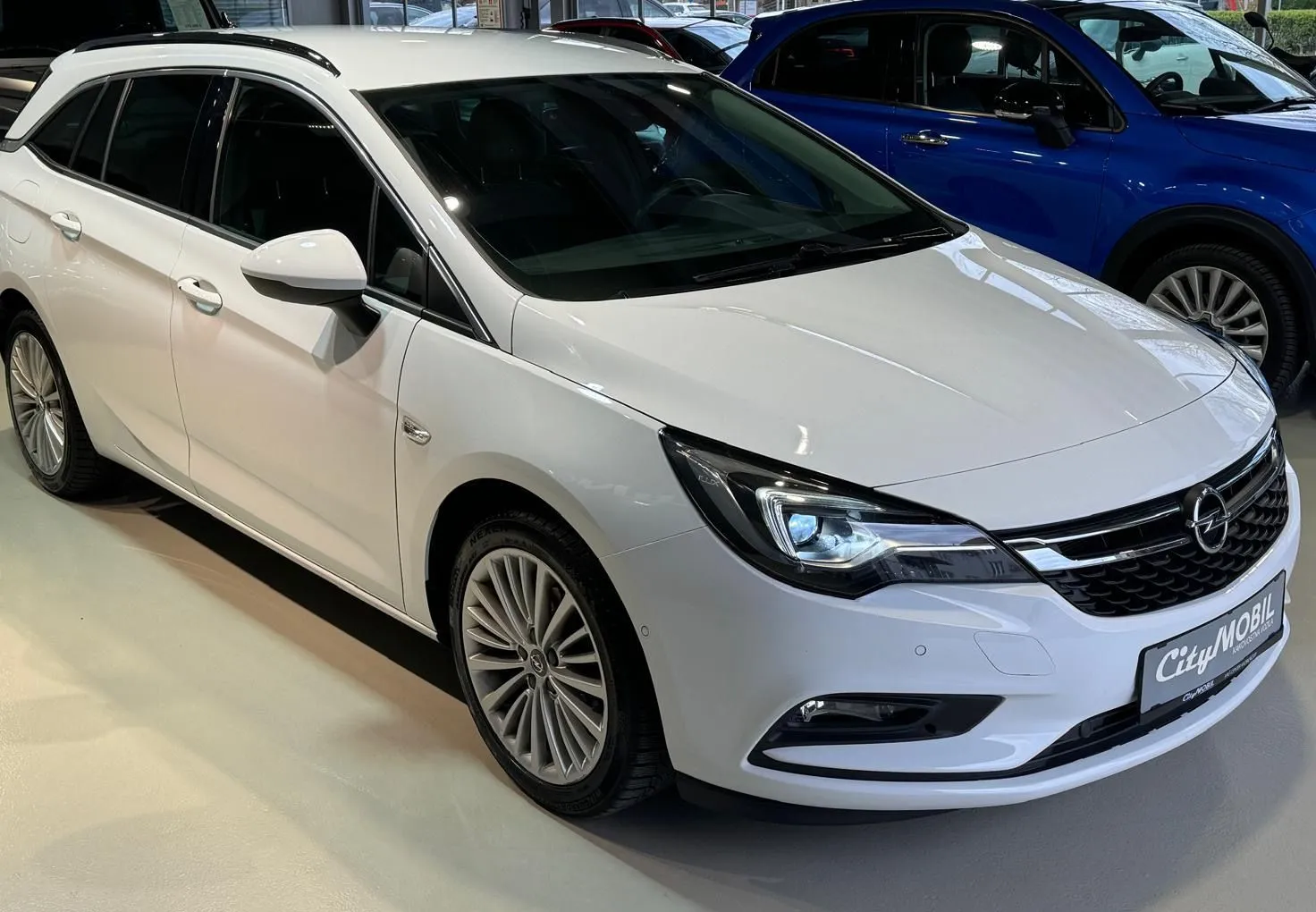 Zunanja slika - Opel Astra - 1.4 DI TURBO-INOVATION-110KW S S DYNAMIC AUTO ST - 5