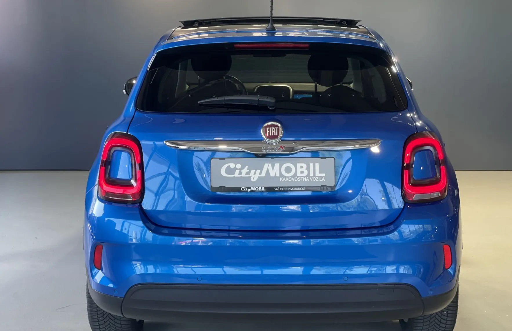 Zunanja slika - Fiat 500X - 1.LASTNIK-PANORAMA-KEYLESS-TEMPOMAT-GRETJE-KAMERA - 5