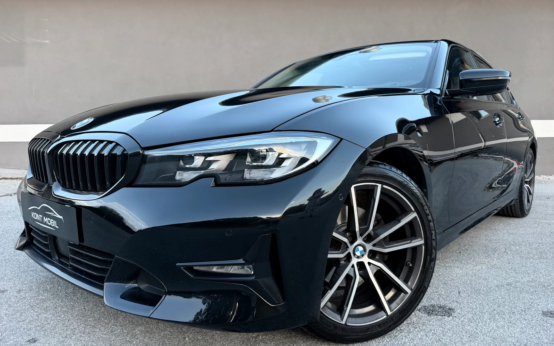 Zunanja slika - BMW Serija 3 - 320d Luxury Line 2.LASTNIK X-DRIVE ACC PANO. AMBI. - 2