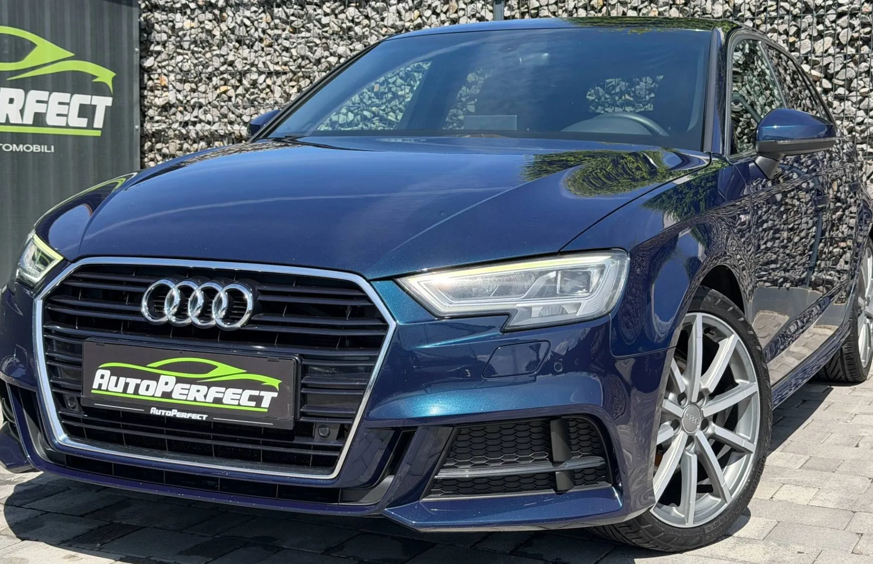 Zunanja slika - Audi A3 - Sportback 2.0 TDI S-Line |MATRIX|MASAZA|KAM|PDC| - 3