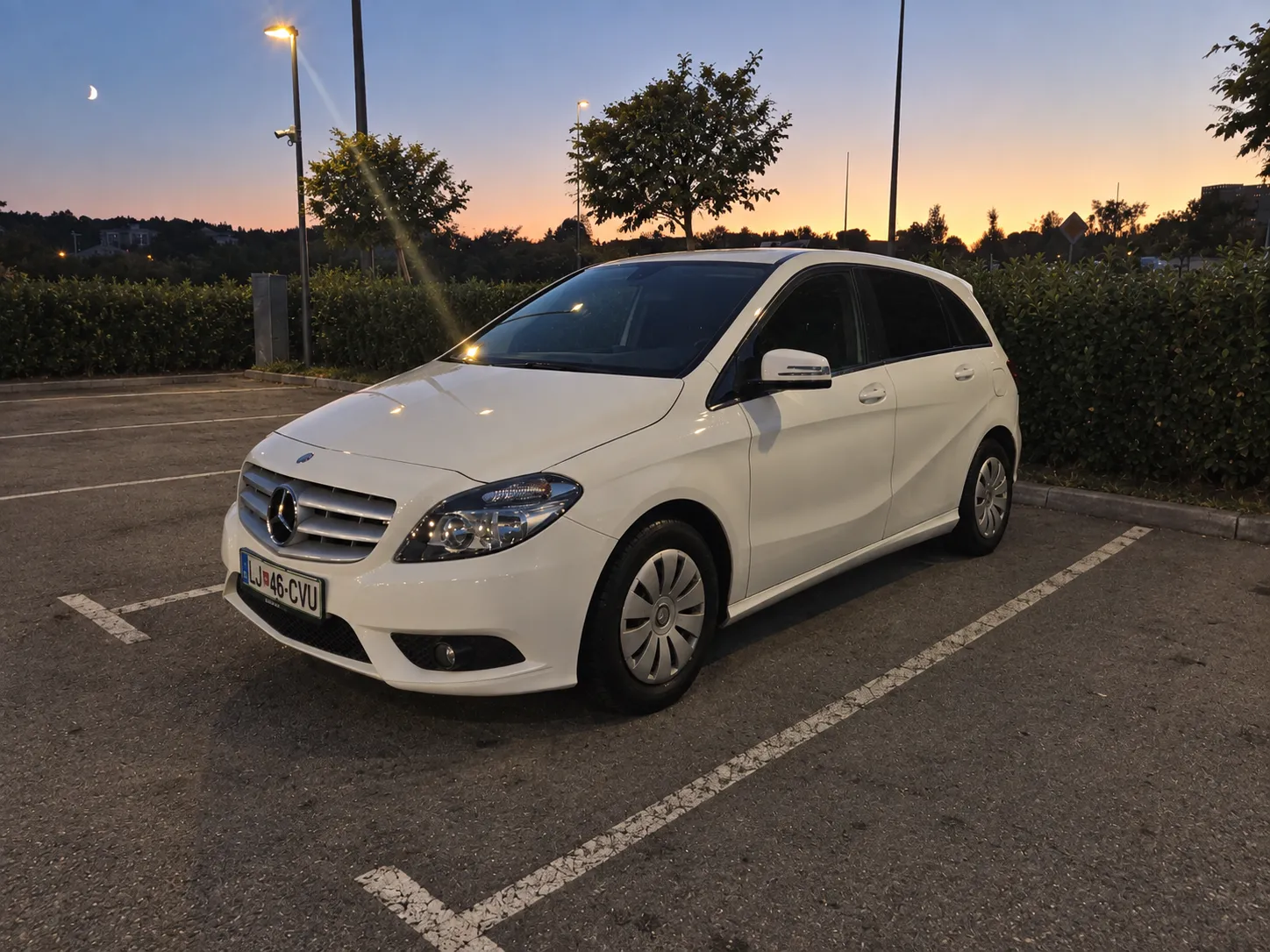 Zunanja slika - Mercedes-Benz B-Razred - B 180 - 1