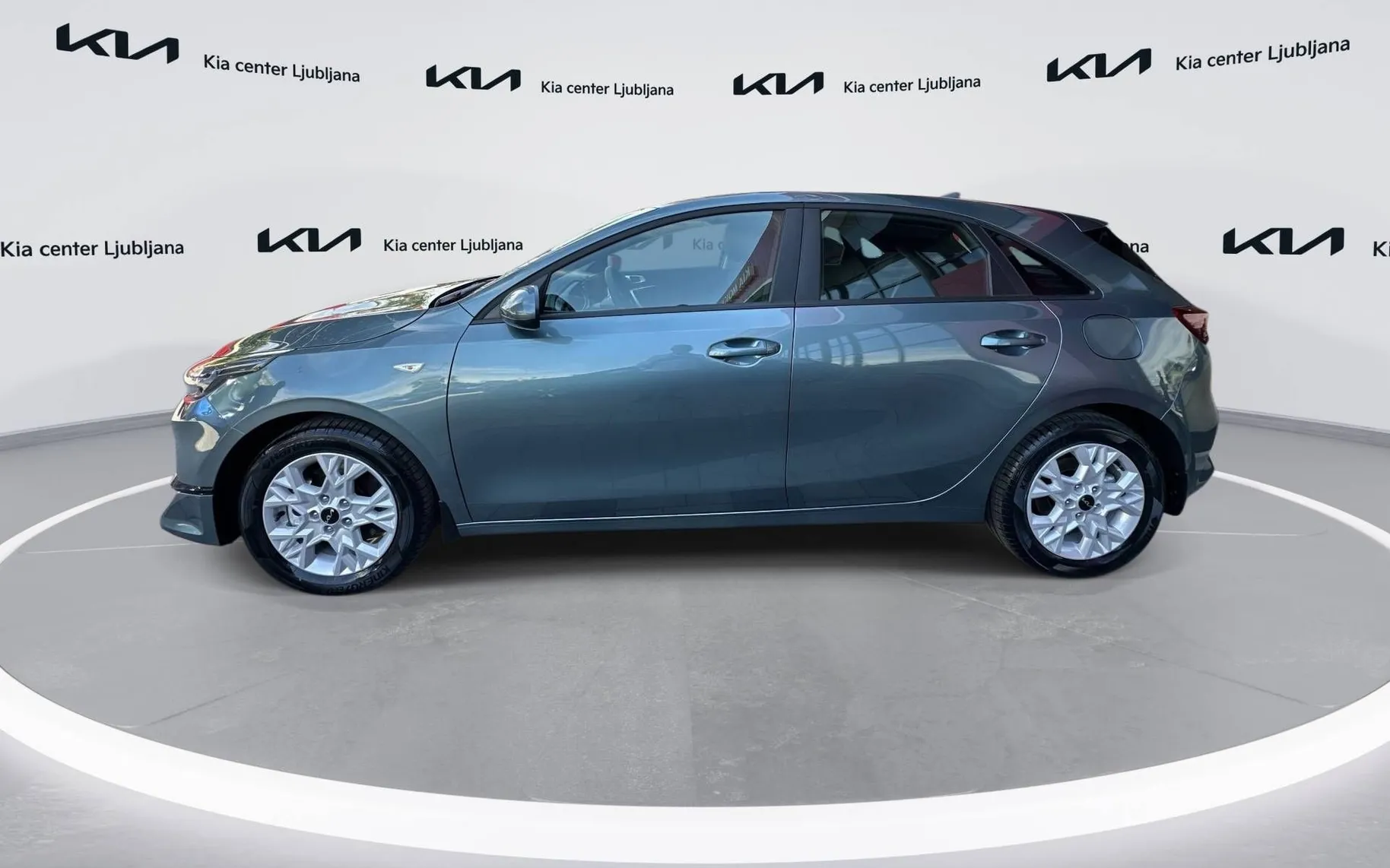 Zunanja slika - KIA Ceed - 1.0 T-GDi EX Champion + ISG. M T - 6