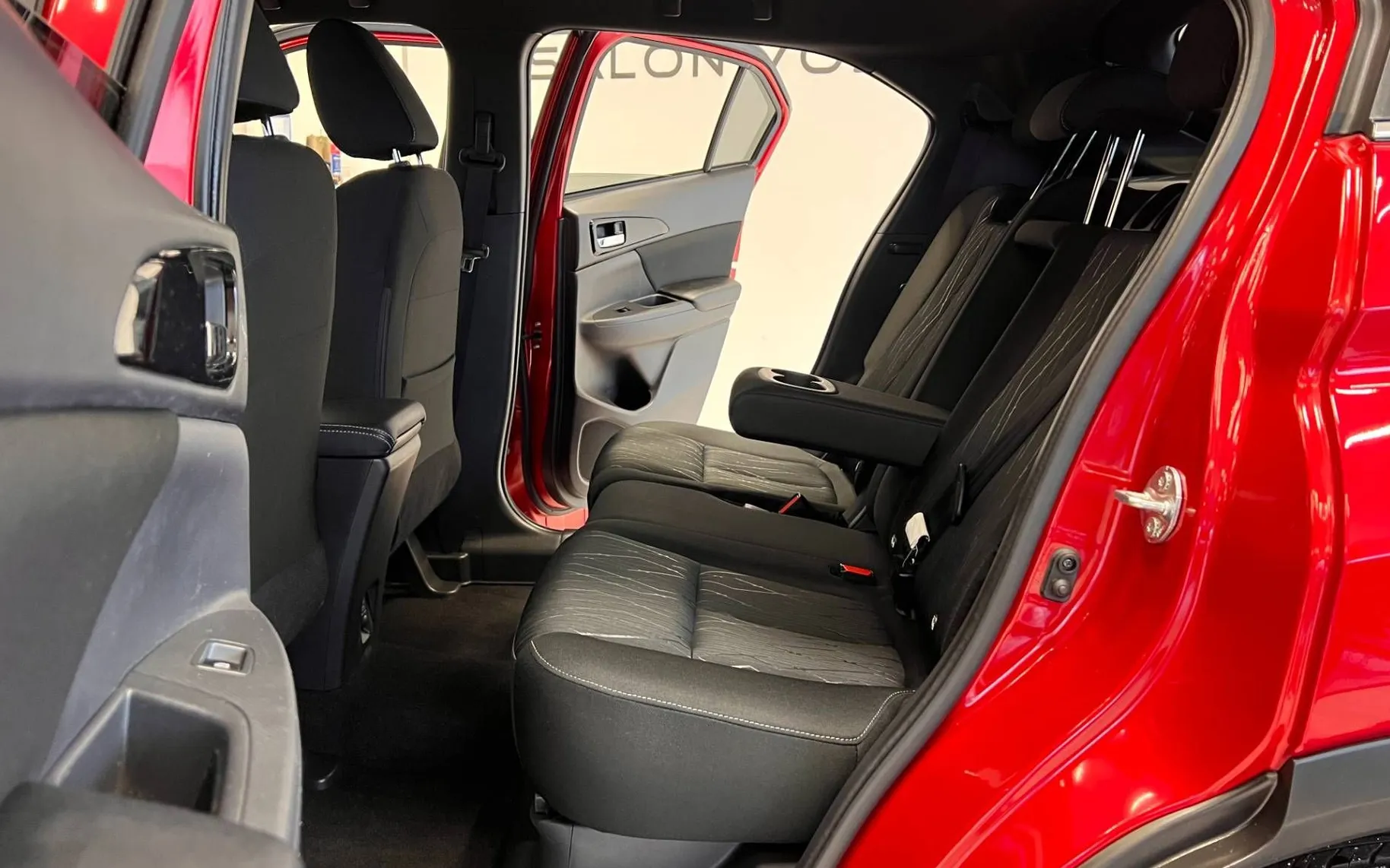 Zunanja slika - Mitsubishi Eclipse Cross - 1.5-LED-KAM360-MRTVI-KOTI-ASSIST-LINE-ASS-KEYLESS. - 12