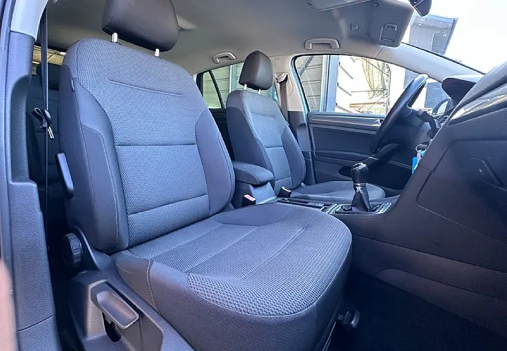 Zunanja slika - Volkswagen Golf - 1.2 TSI BMT Comfortline °VELIKI SERVIS°360 PDC° - 12
