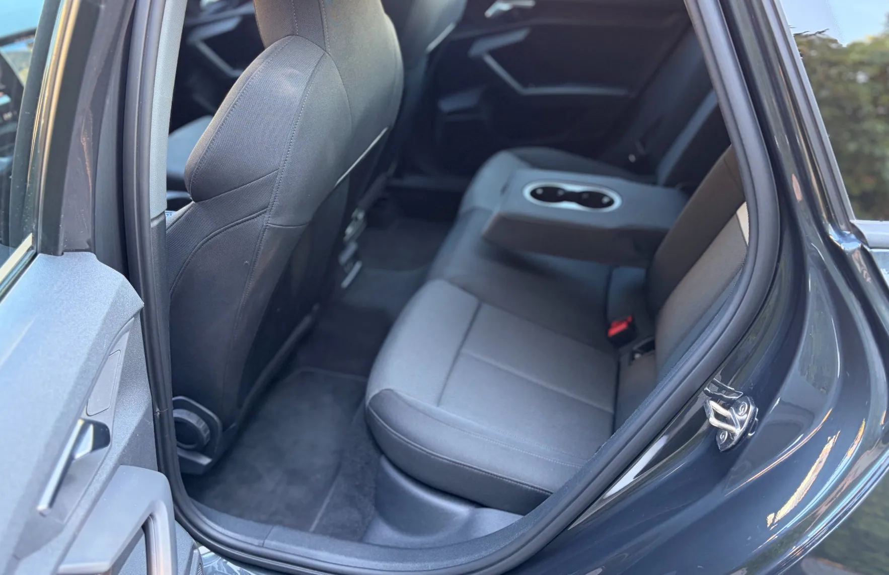 Zunanja slika - Audi A3 - Sportback 35 TDI Advanced S tronic   ACC. Keyless - 19