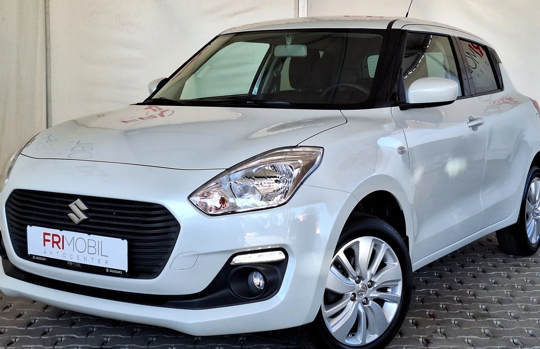 Zunanja slika - Suzuki Swift - 1.2 VVT AllGrip Premium•SLO•4X4•GRET.SEDEŽEV• - 1