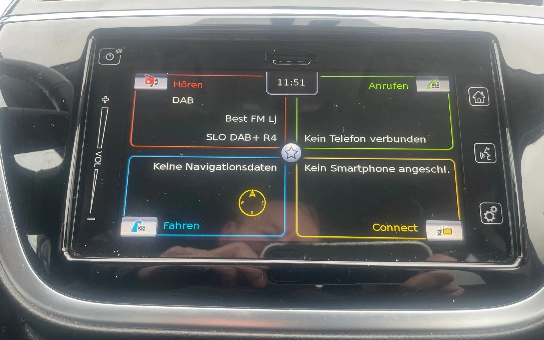 Zunanja slika - Suzuki S-Cross - SX4 1.4 BOOSTERJET HYBRID.NEMŠKI.KAMERA.LED.. - 12
