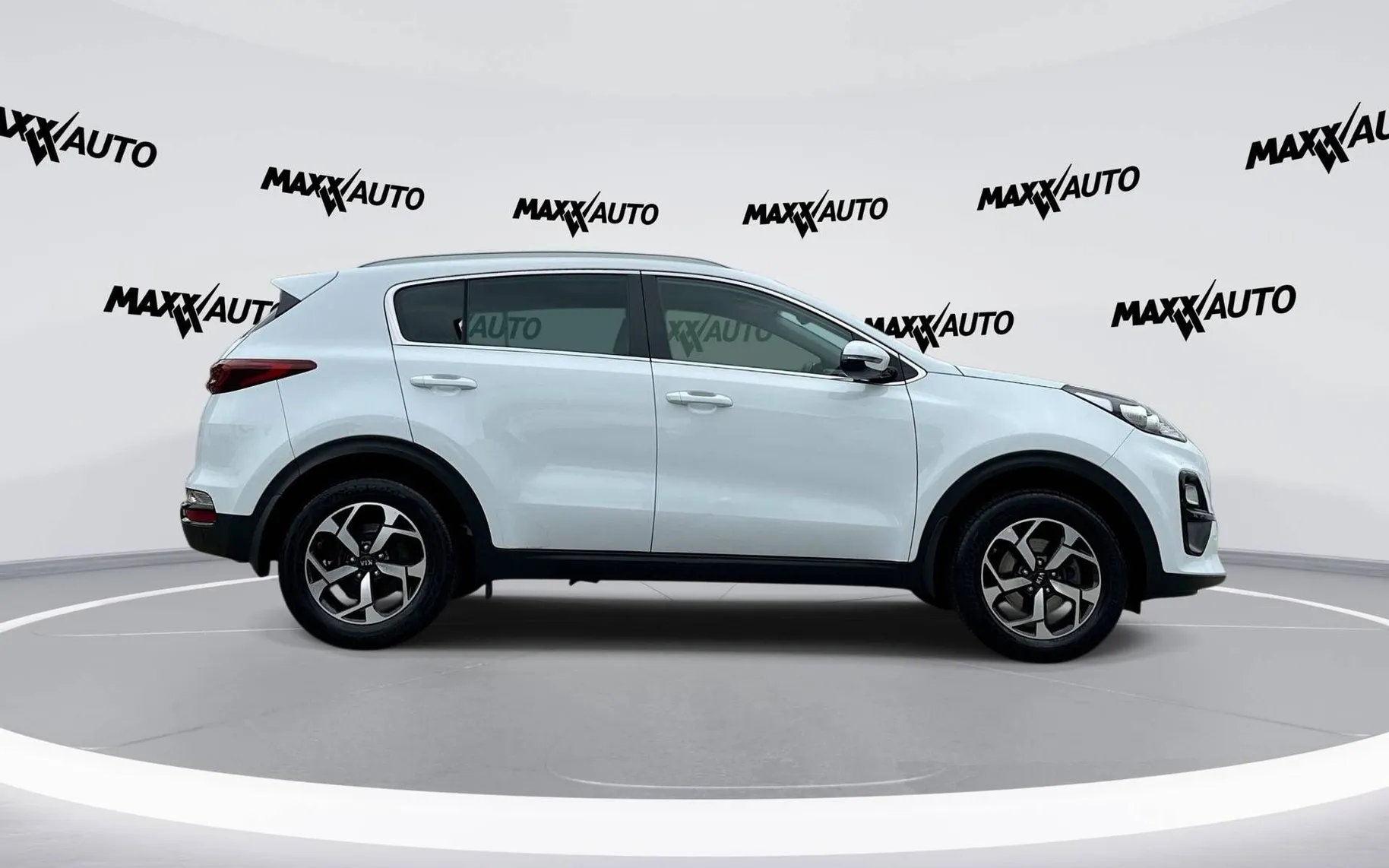 Zunanja slika - KIA Sportage - 2WD 1.6 GDI LX Edition ISG - 4
