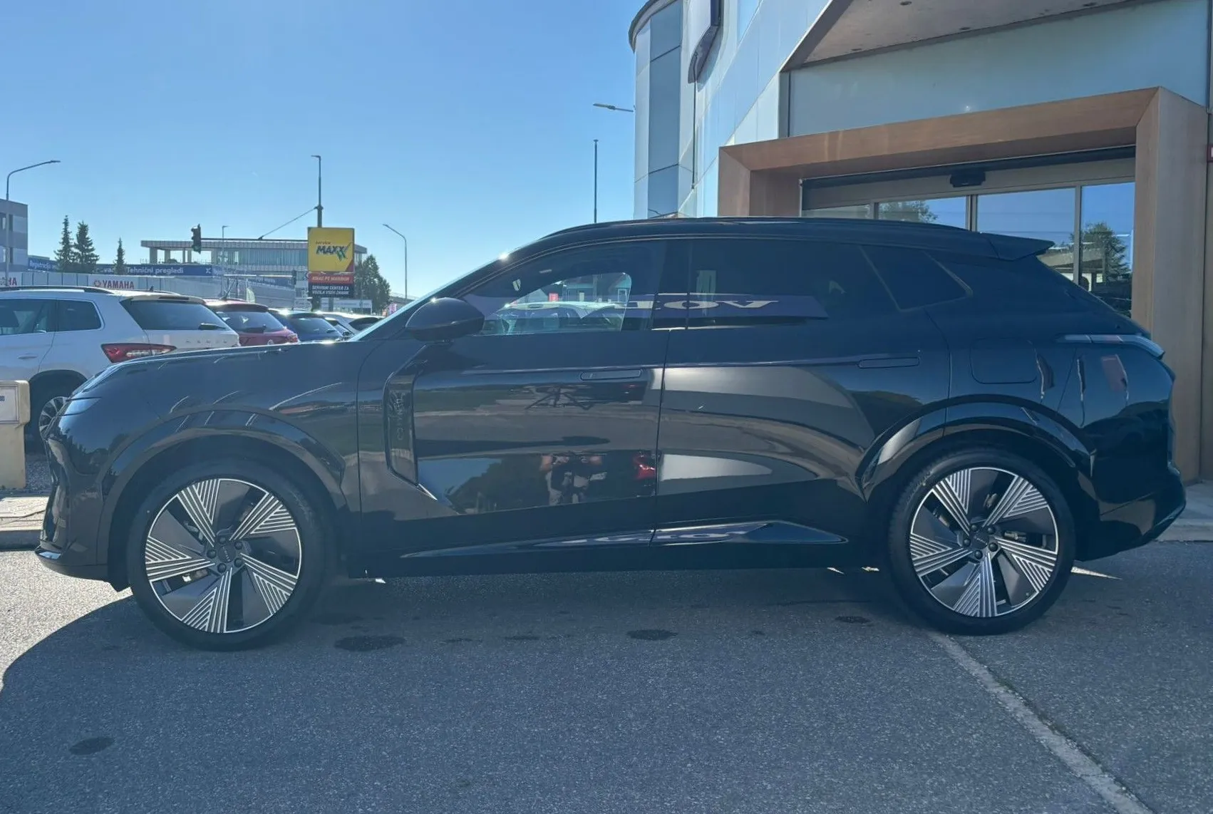 Zunanja slika - Lynk & Co 08 - MORE PHEV - 3