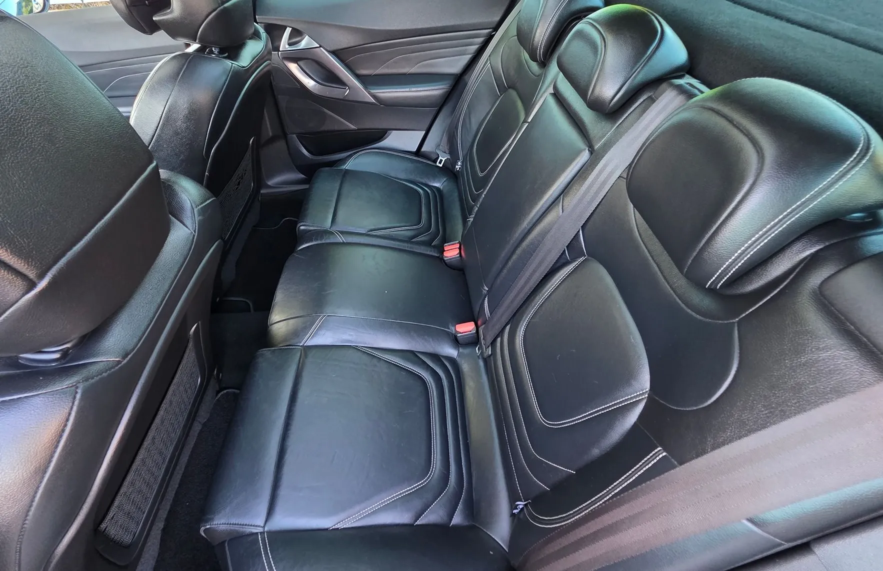 Zunanja slika - Citroën DS5 - 2.0 HDi CHIC 4X4 AVT. LED-KAMERA-ALU-MEMORY-2.LAST - 14