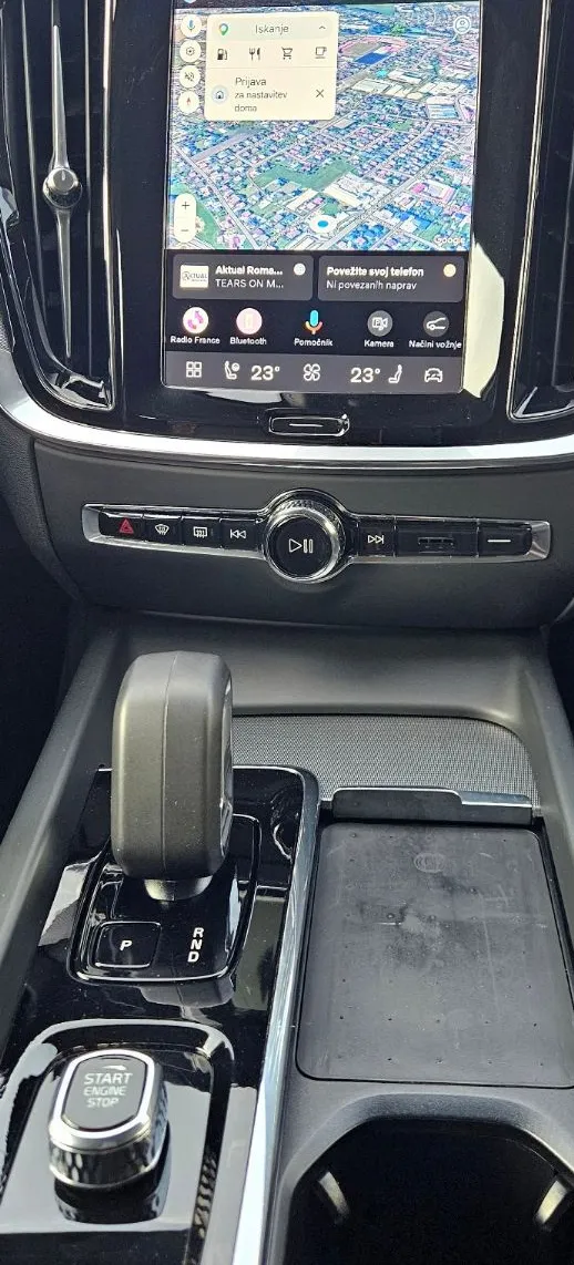 Zunanja slika - Volvo V60 Cross Country - B4 AWD Pro +ACC+Memory+18 Col+Gretje+12.mes.jam - 10