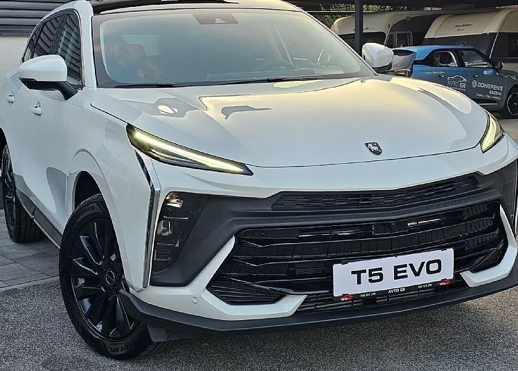 Zunanja slika - Forthing Forthing T5 EVO - T5 Evo my 2025- DAB -ACC- SLOMeni-PERLA-NA ZALOGI - 10