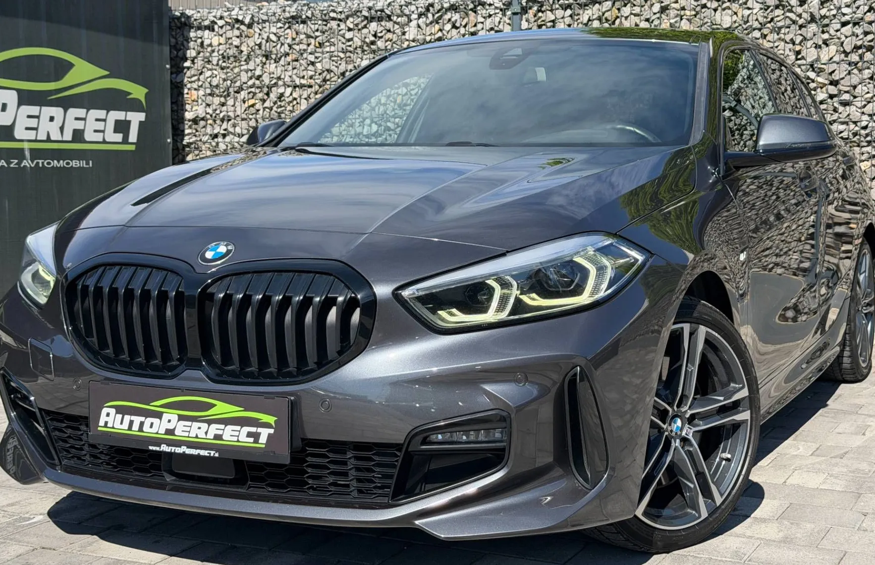 Zunanja slika - BMW Serija 1 - : 120d xDrive M Sport HUD|LED|KLJUKA|AMBI|VIRTUAL|.. - 3