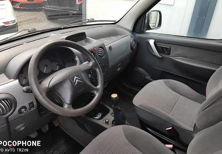 Zunanja slika - Citroën Berlingo - 1.6HDi 90-SLO-KLIMA-VLEČNA KLJUKA+LETNE GUME-TOP - 6