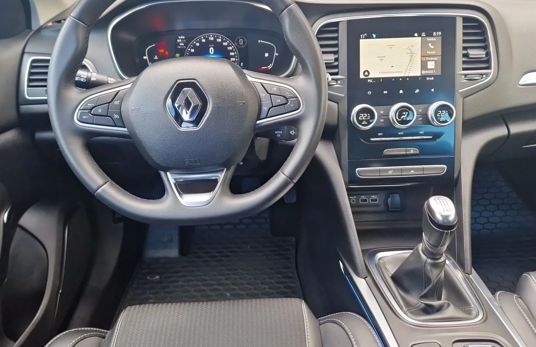 Zunanja slika - Renault Mégane - Megane Grandtour Intens TCe140 - 11
