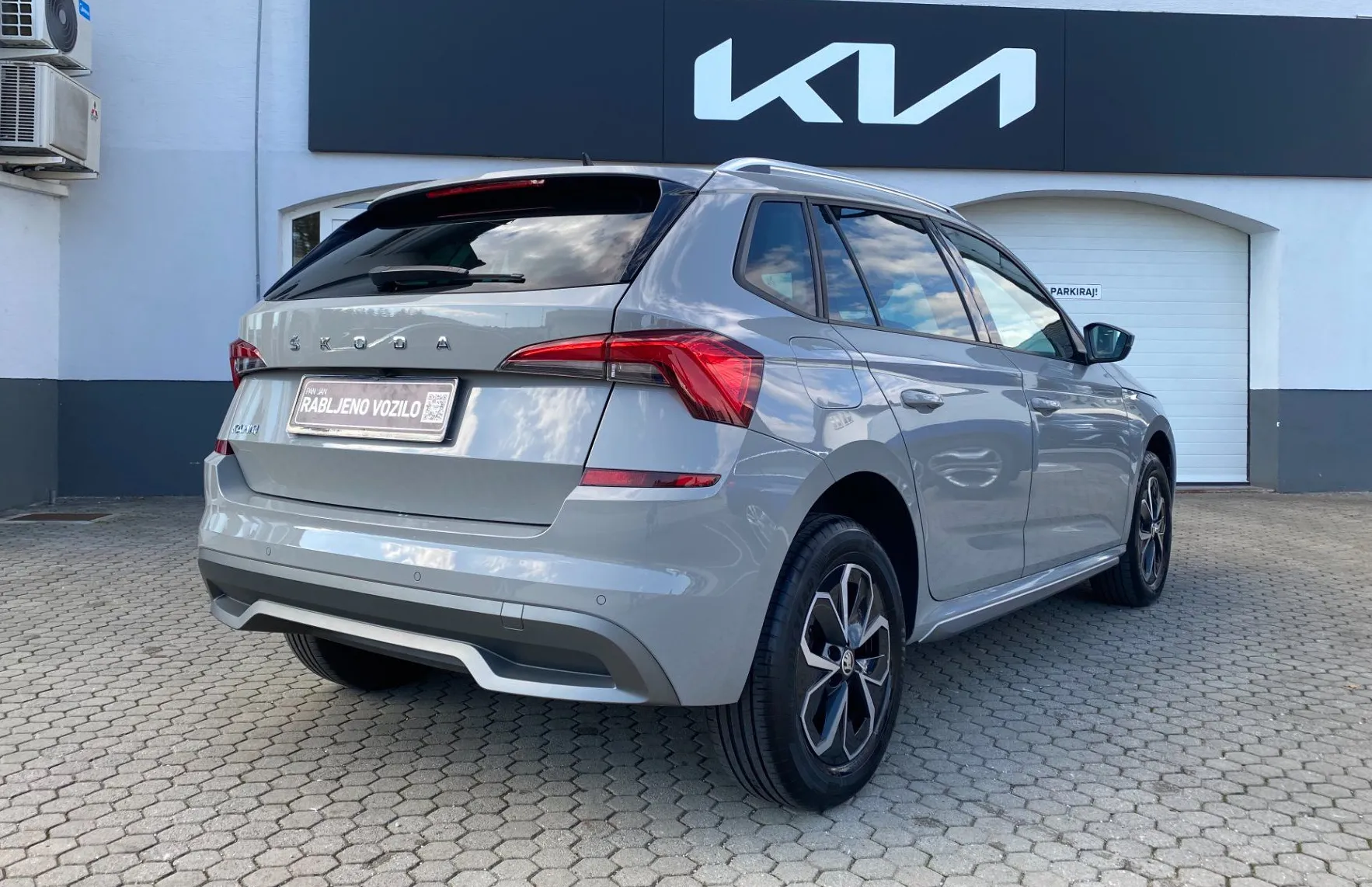 Zunanja slika - Škoda Kamiq - 1.0 TSI Style - 1. LASTNIK - SLOVENSKO - 3