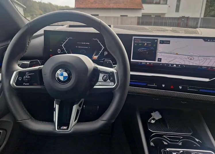 Zunanja slika - BMW Serija 5 - Touring: 520d xDrive  AT  M PAKET - ACC - HARMAN - 12