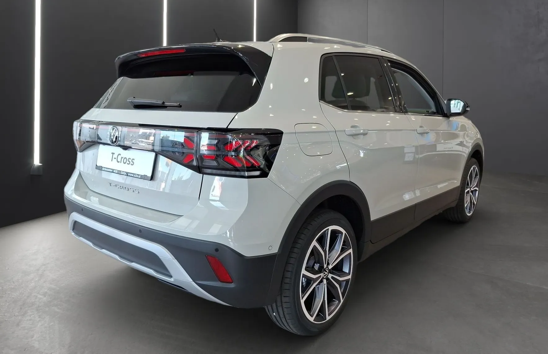 Zunanja slika - VW T-Cross - 1.0 TSI Style 115 - 3