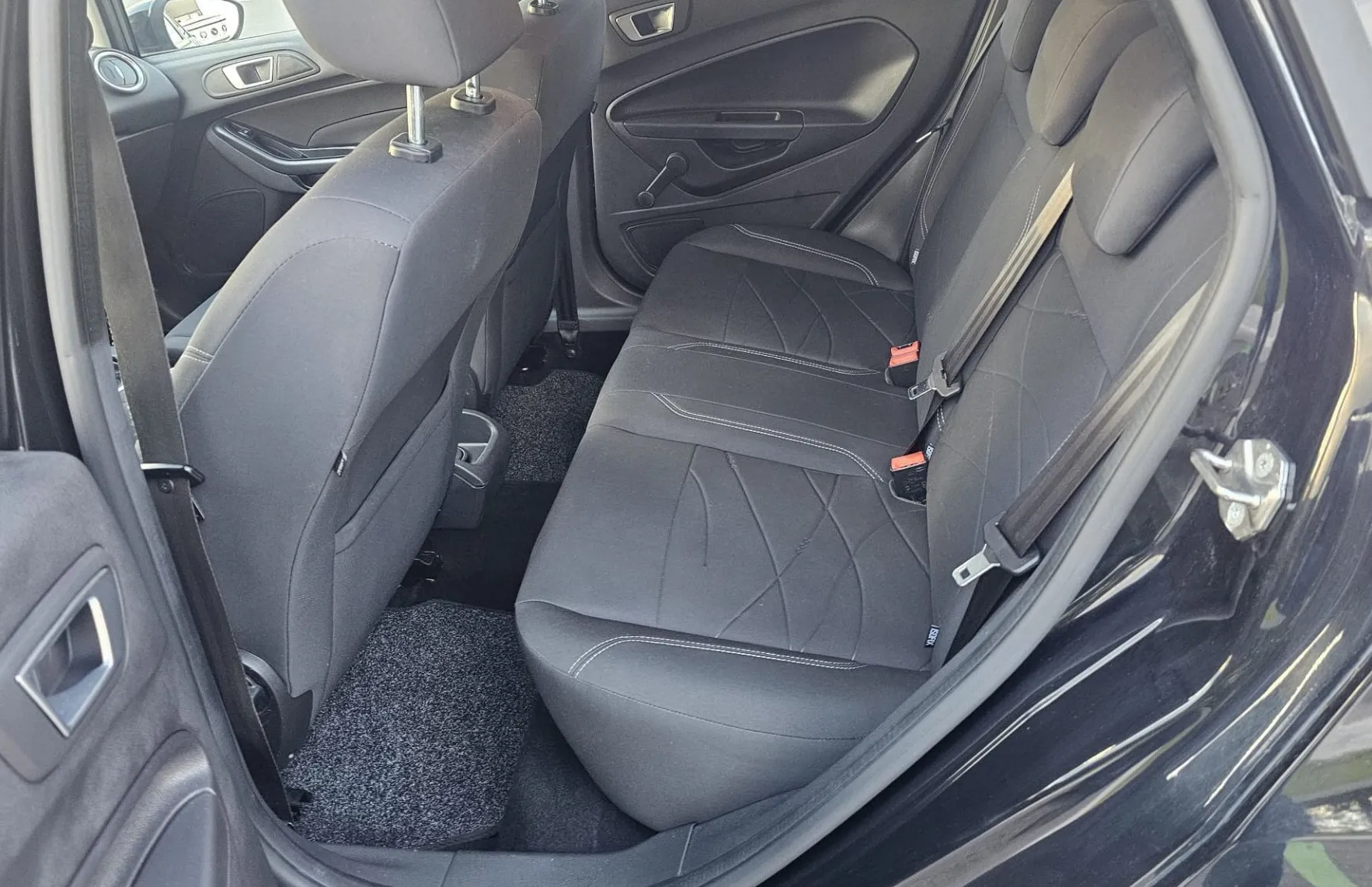 Zunanja slika - Ford Fiesta - 1.4 Trend|SLO|multifunkcija|AVTOklima|bluetooth|US - 10