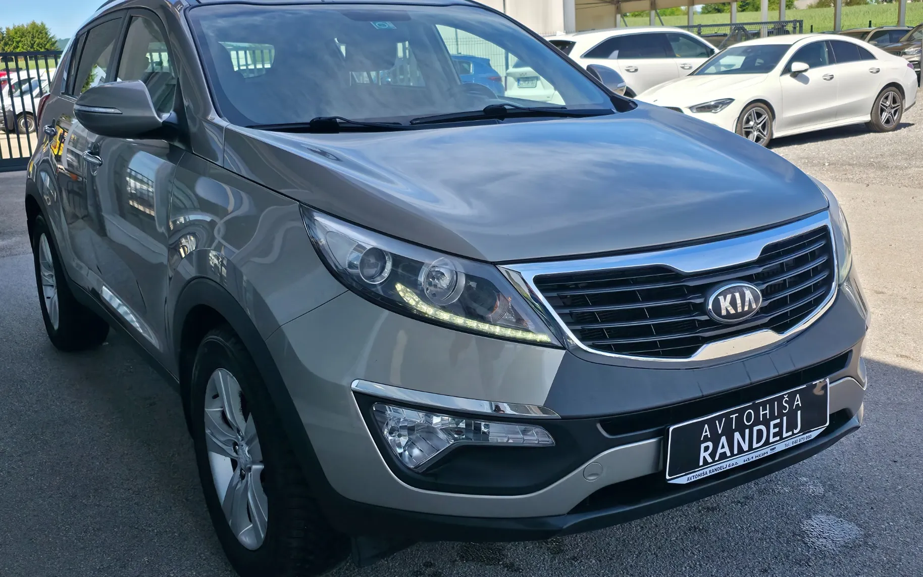 Zunanja slika - KIA Sportage - 2WD 1,7 CRDi Fun - 2