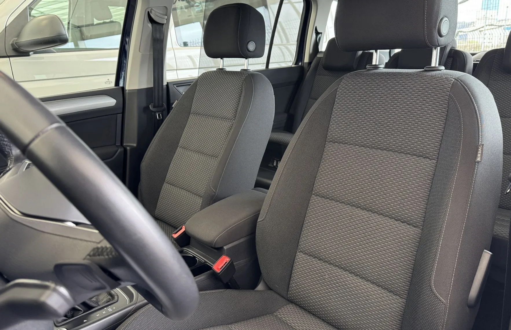 Zunanja slika - Volkswagen Touran - 1.5 TSI DSG Family 7 sedežev - 10