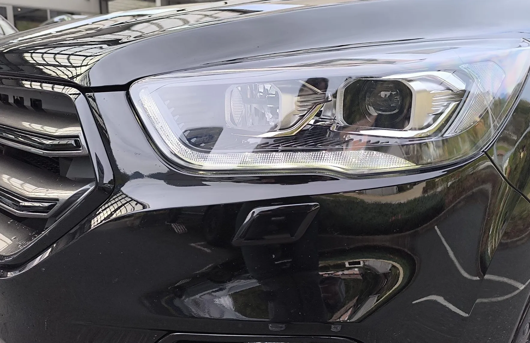 Zunanja slika - Ford Kuga - 4x2 1.5 EcoBoost M6 ST-Line - 2.LAST.- FULL OPREMA - 7