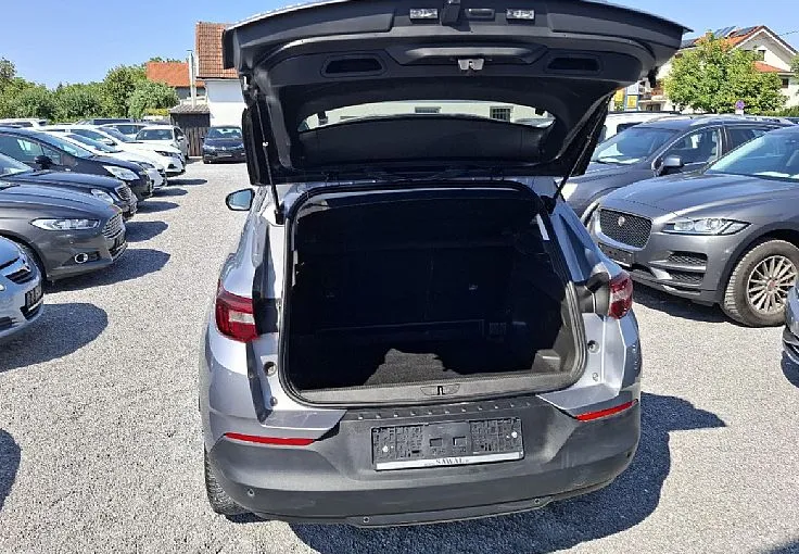 Zunanja slika - Opel Grandland X - 1.2 Turbo 130KM - KPL servisiran - 10