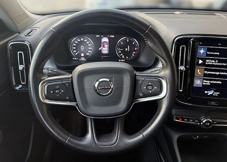 Zunanja slika - Volvo XC40 - D3 AUT LED velik servis - 11