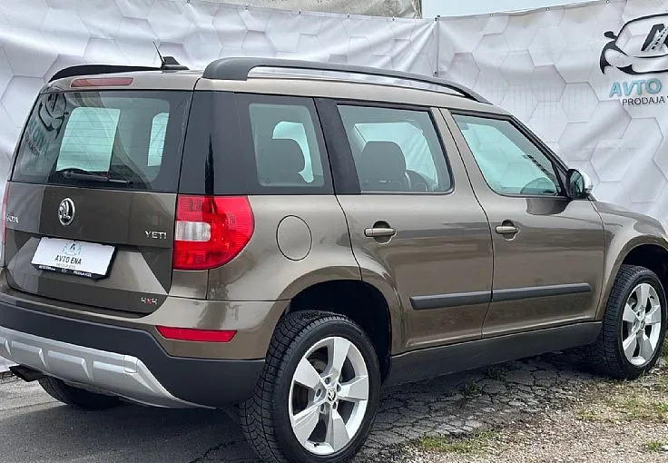 Zunanja slika - Škoda Yeti - 4x4 2.0 TDI  - 17COL - NAVI - KLIMA - 3