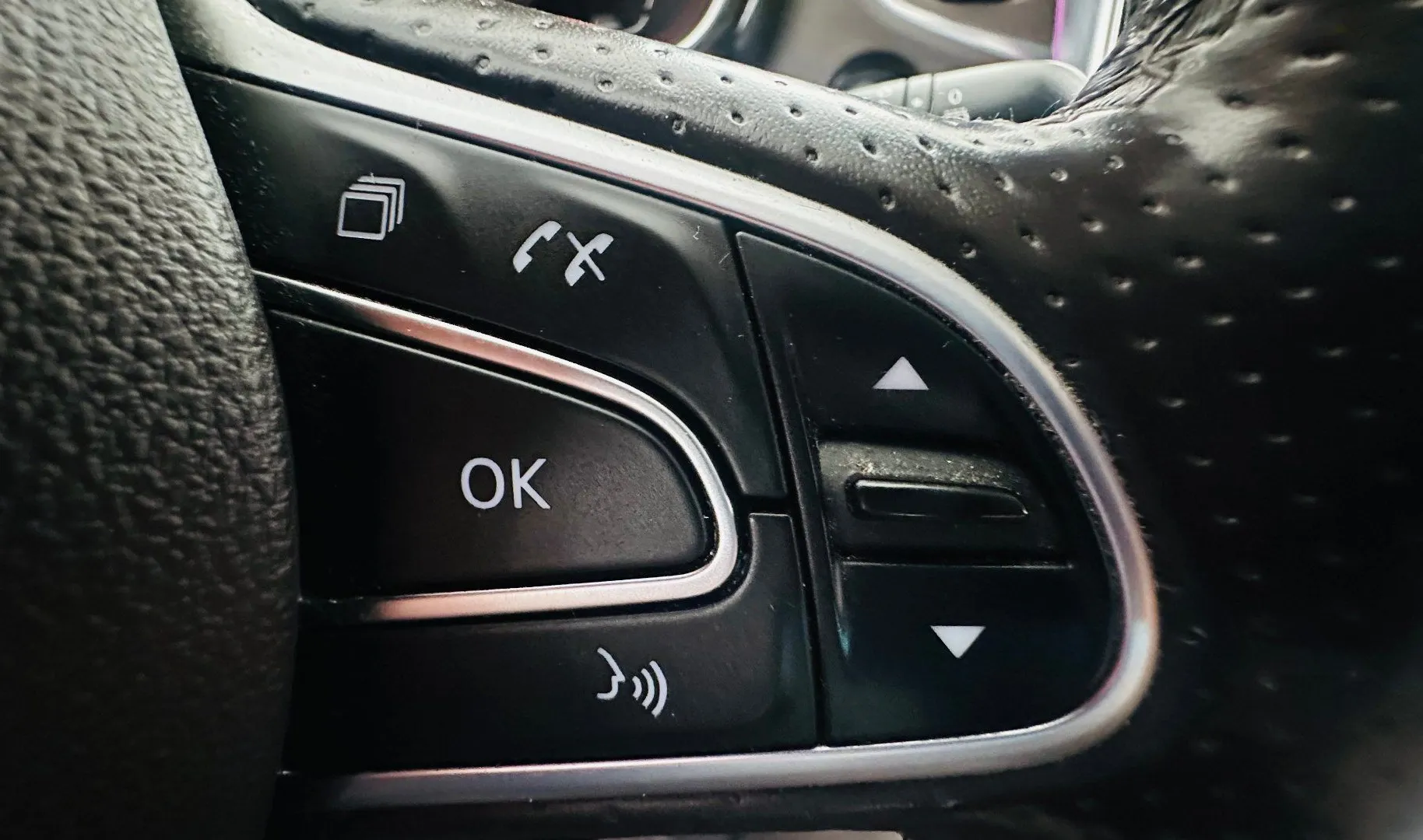 Zunanja slika - Renault Espace - 1.6 HDI 118 KW.KAMERA.NAVI.USNJE.GRE.SED.PANORAMA - 3