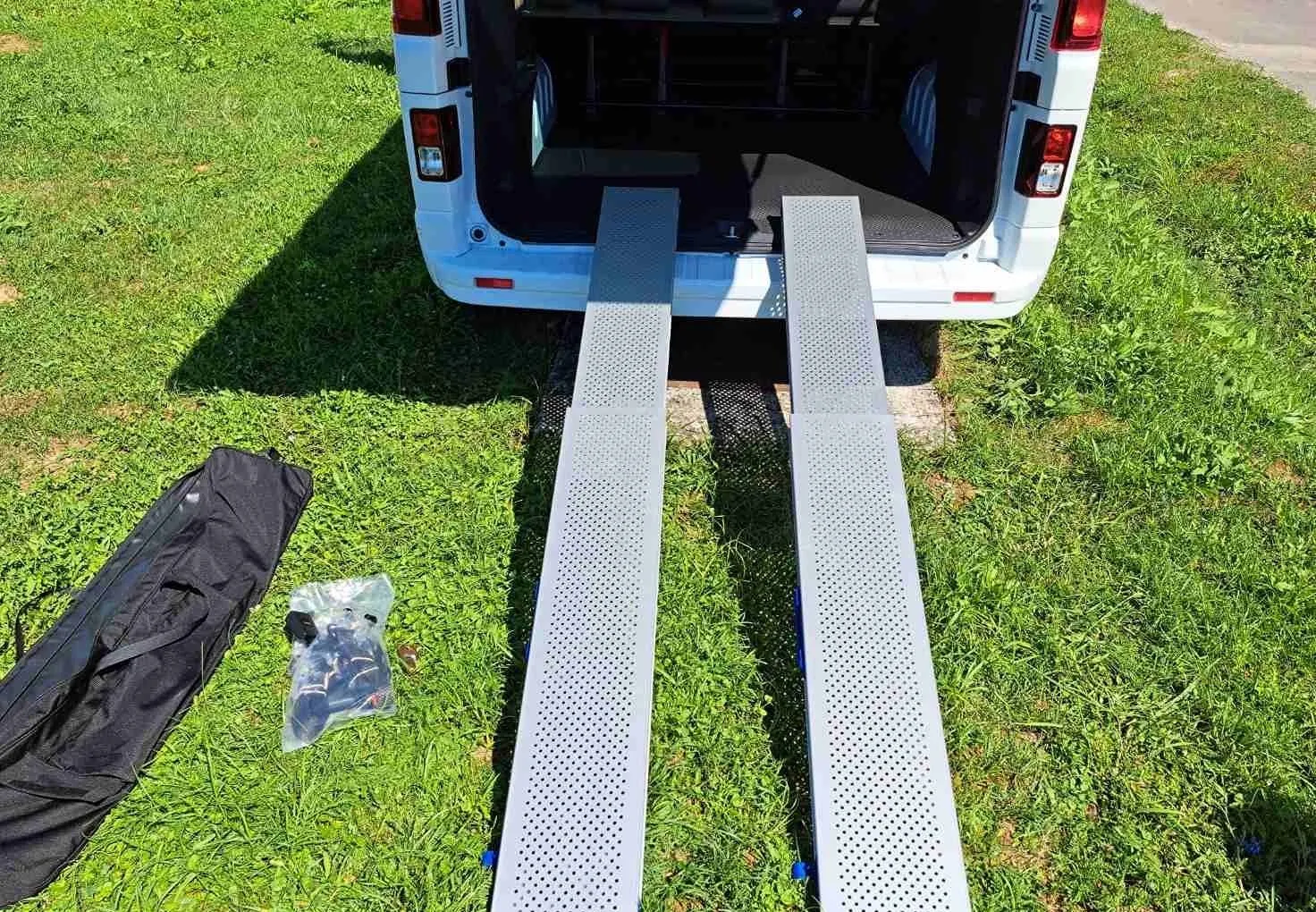 Zunanja slika - Renault Trafic - TPMR GRAND INTENS DCI 150 - 12