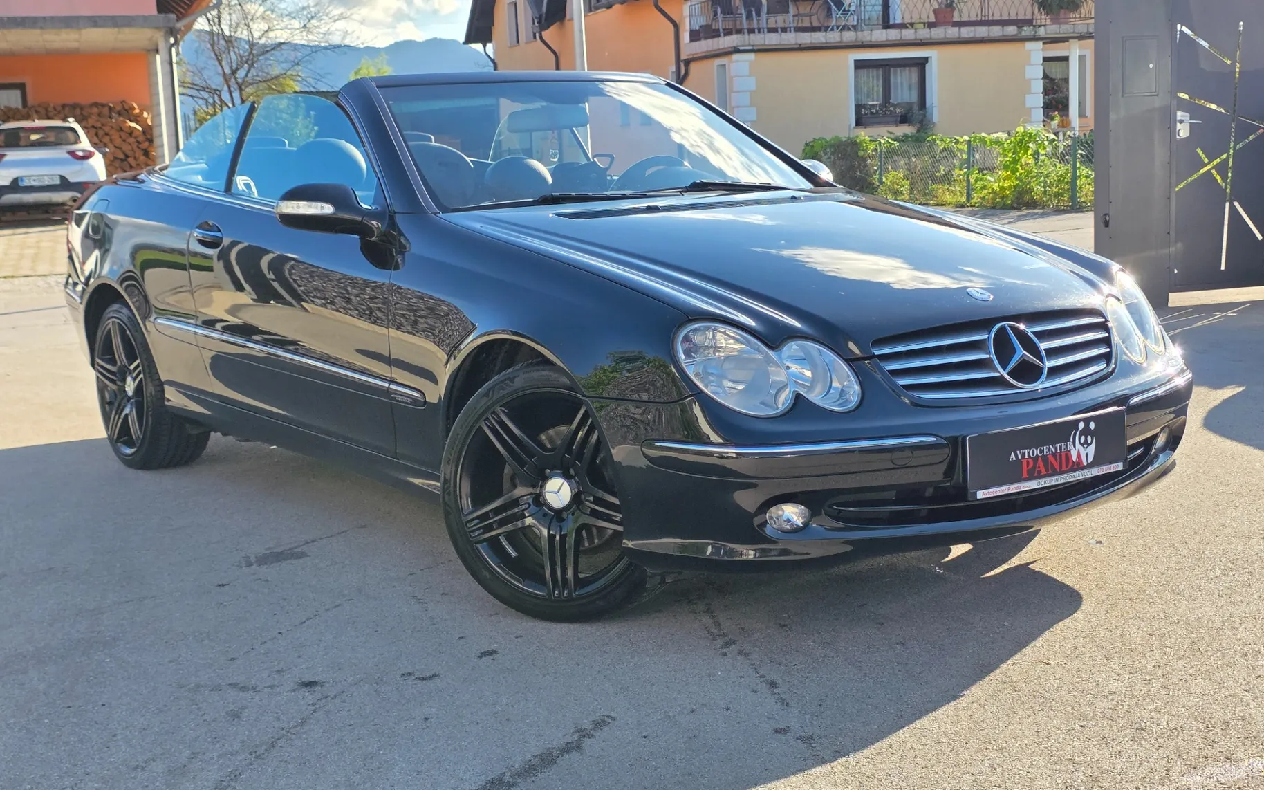 Zunanja slika - Mercedes-Benz CLK 240 - Cabrio AUT. - 6
