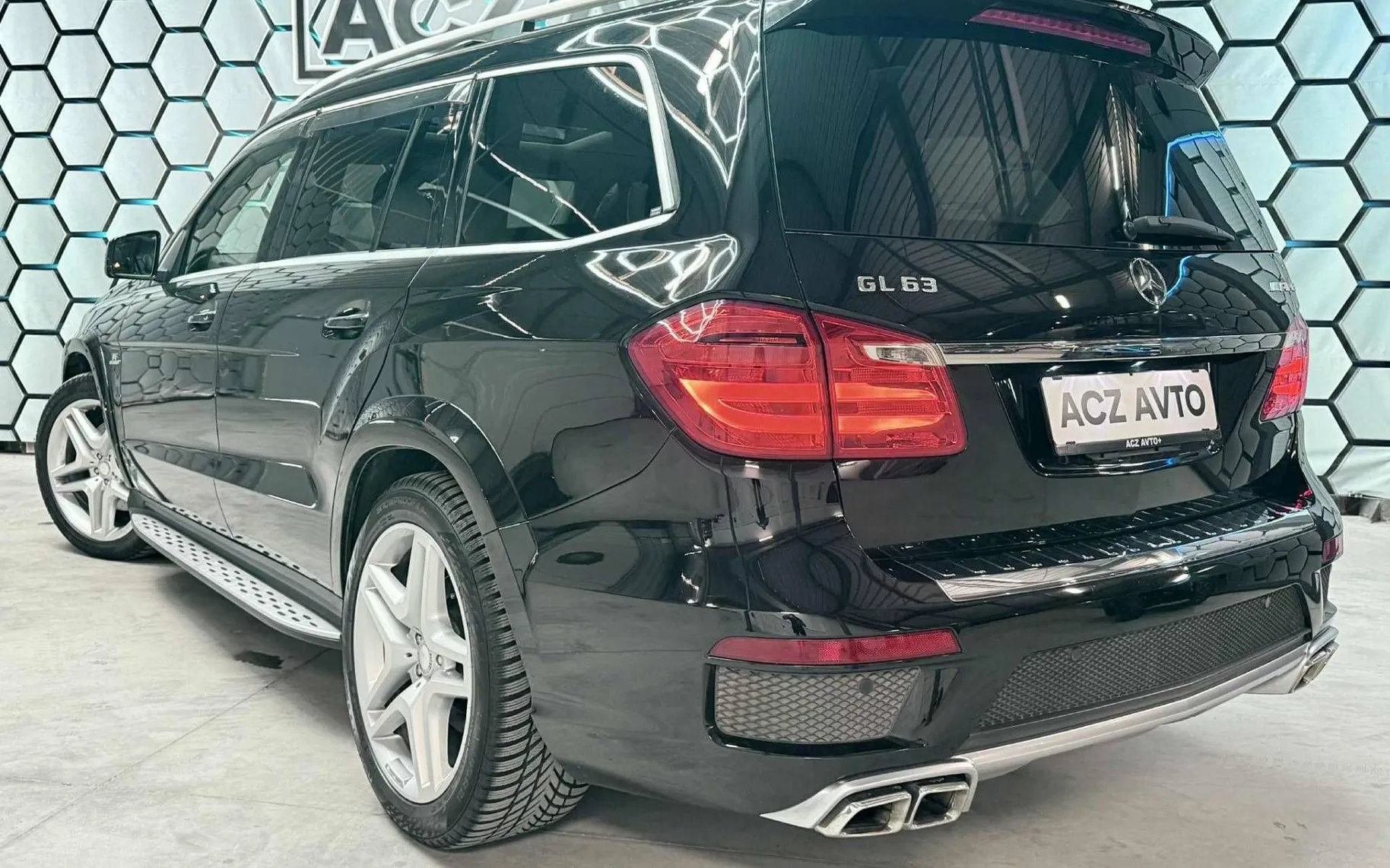 Zunanja slika - Mercedes-Benz GL-Razred - GL 550•V8•AUT•4 MATIC•PANO•ACC•ZRAČNO•107.000KM• - 6
