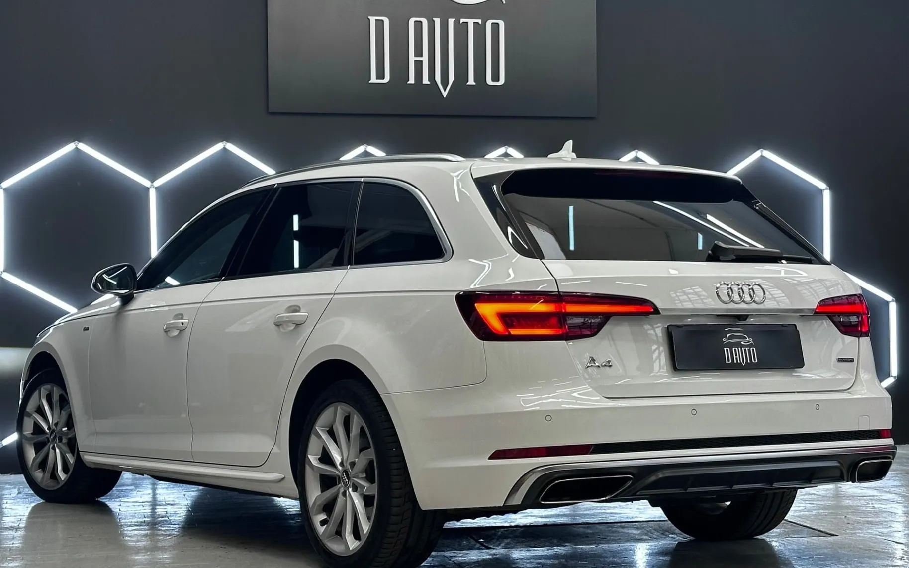 Zunanja slika - Audi A4 Avant - 2.0TDI S LINE 140 kW MATRIX+VIRTUAL+ACC+KAMERA+T - 4