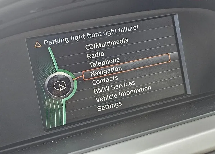 Zunanja slika - BMW Serija 3 - Touring: 318D ALU PLATIŠČA-NAVIGACIJA-PDC-USNJE - 13