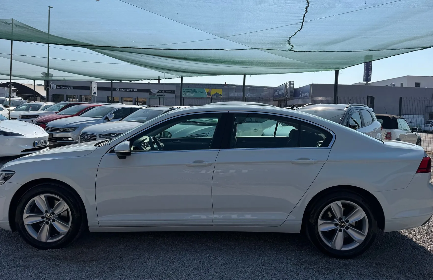 Zunanja slika - Volkswagen Passat - 2.0 TDI DSG-KAMERA-NAVI-ACC-LINE ASS-LED-SLO - 4