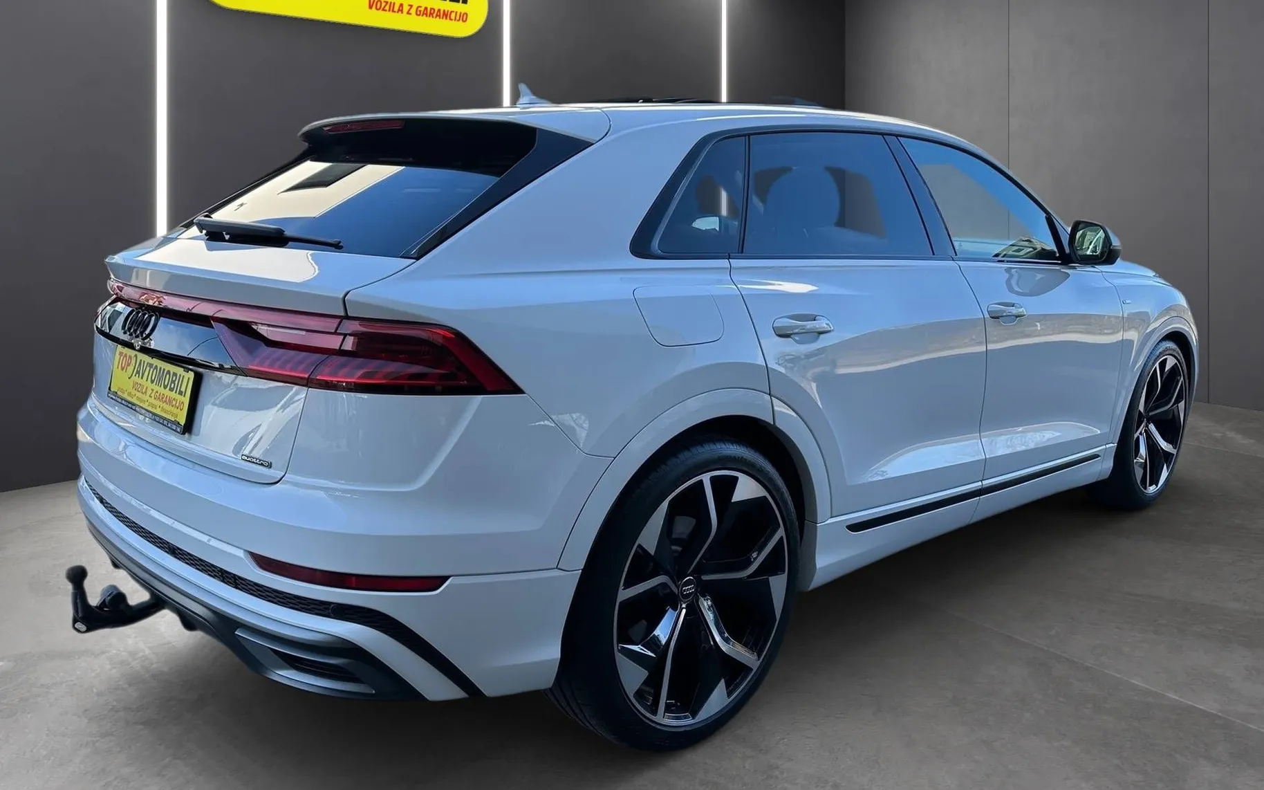 Zunanja slika - Audi Q8 - 50 TDI Q. S LINE ZRAČNO MATRIX PANO VIRTUAL RADAR - 8