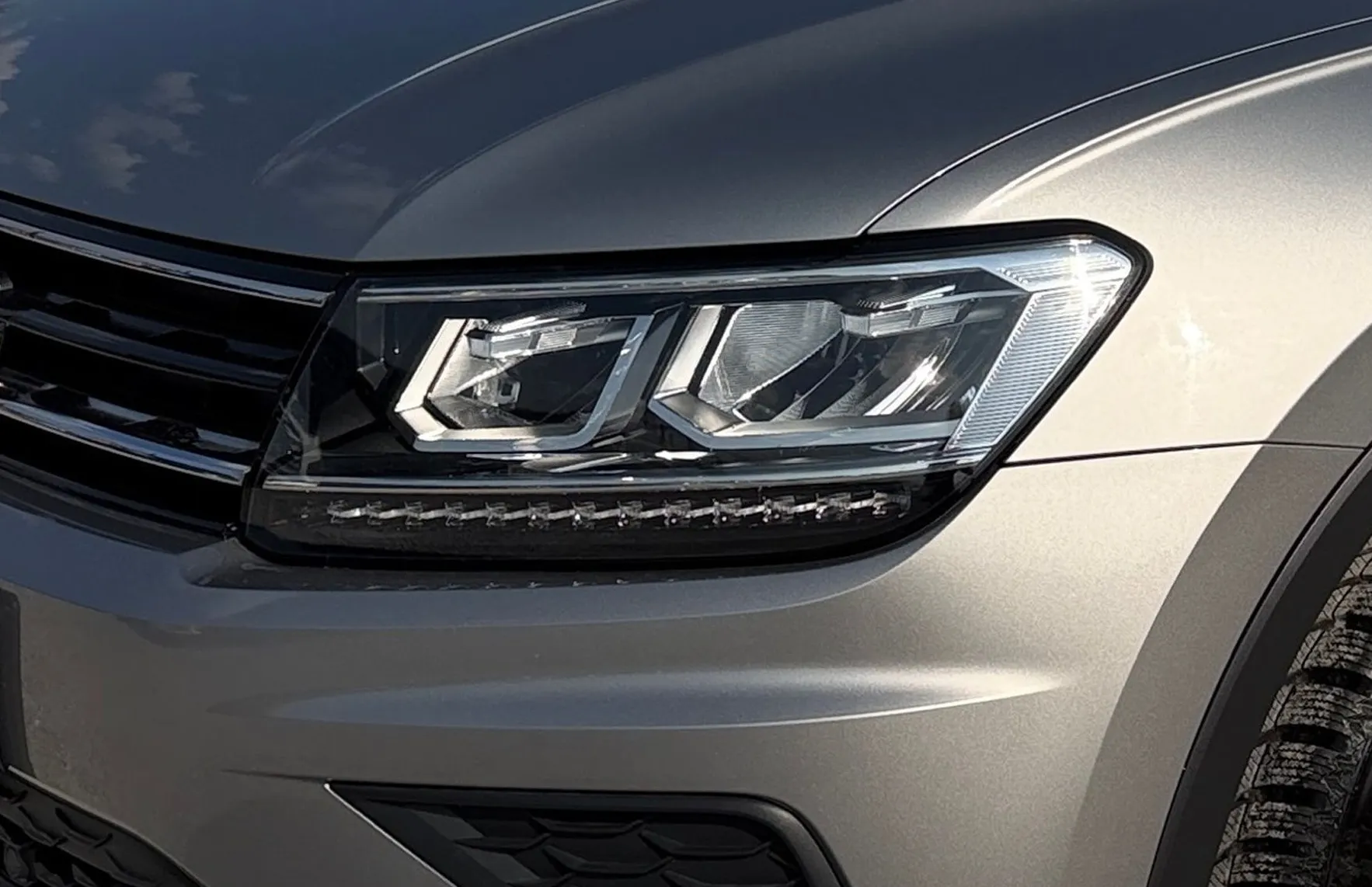 Zunanja slika - VW Tiguan - 2.0 TDI Comfortline Kamera - LED - Kljuka... - 5