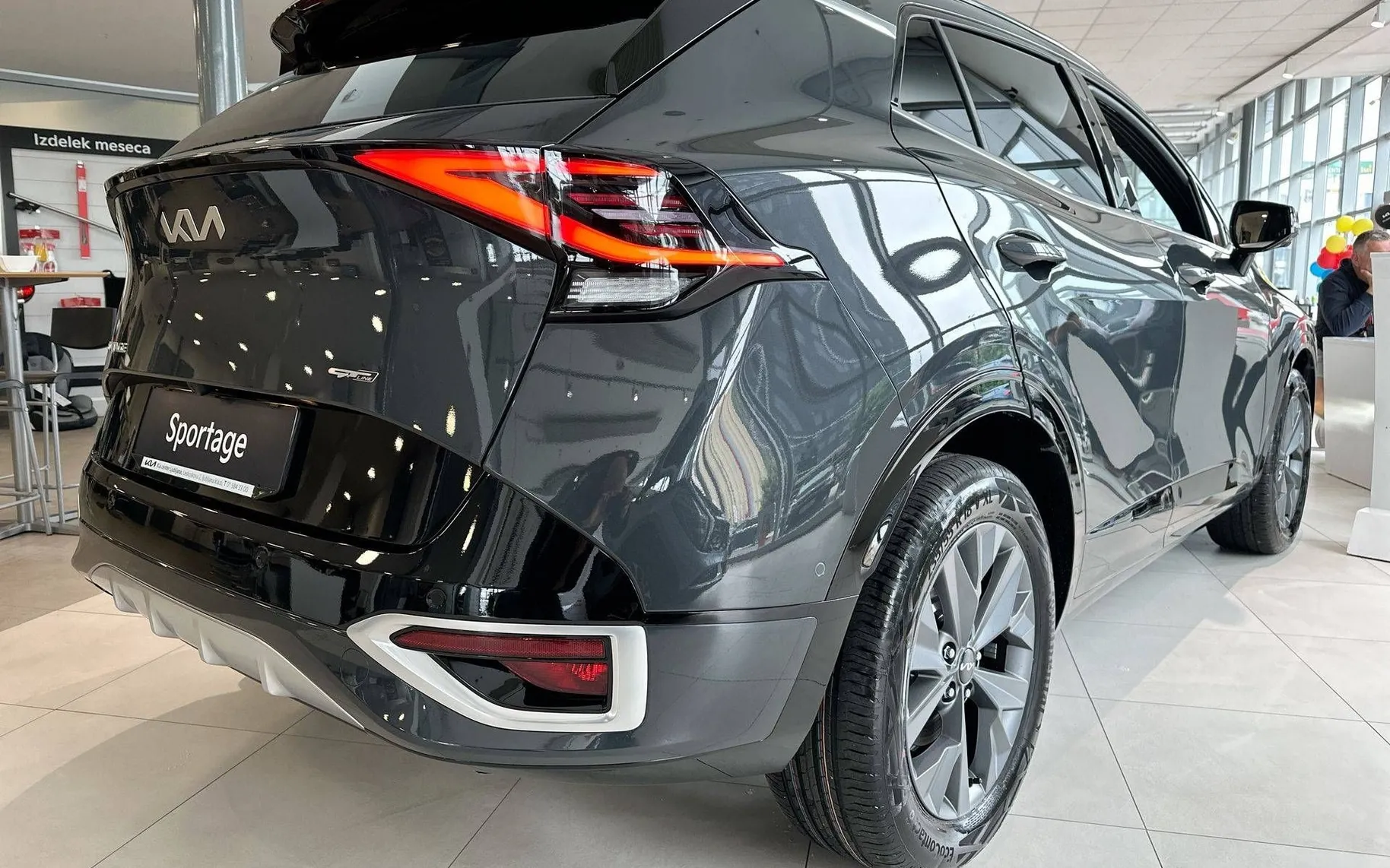 Zunanja slika - KIA Sportage - 1.6 T-GDi HEV GT-Line 2WD AT - 5