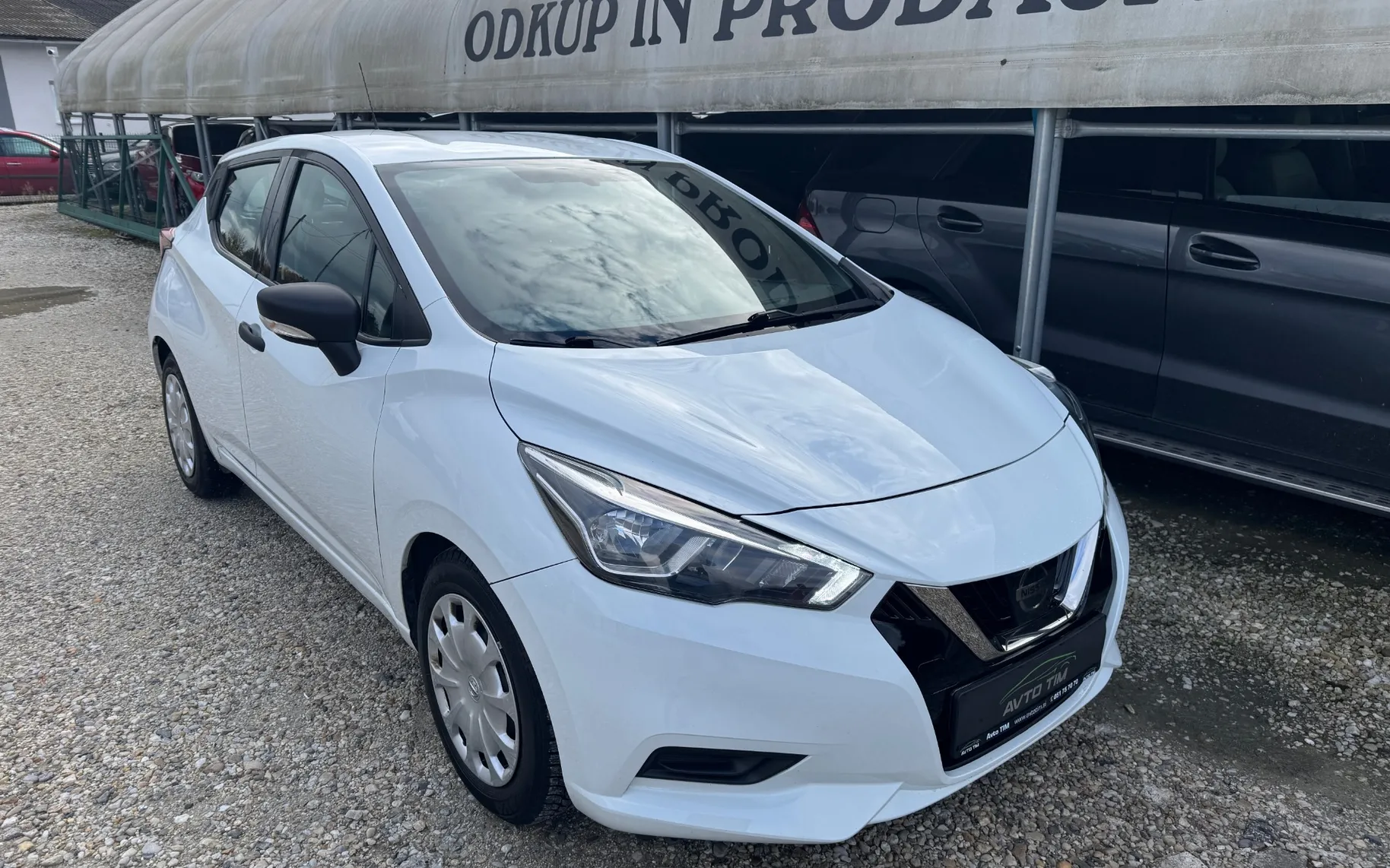 Zunanja slika - Nissan Micra - 1,0 Visia - 7