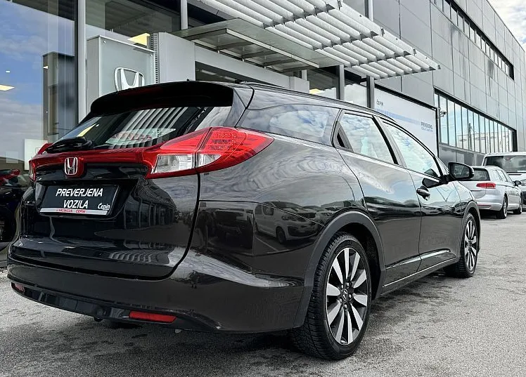 Zunanja slika - Honda Civic - 1.6 i-DTEC-ELEGANCE-NAVI-LED-TOP - 6