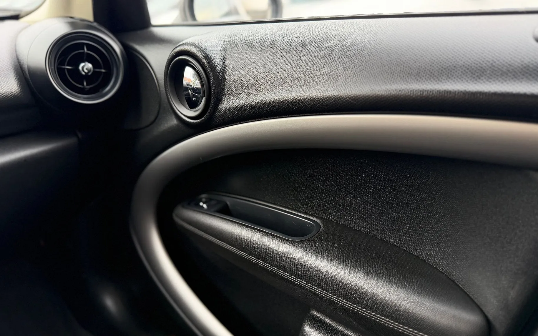Zunanja slika - MINI Countryman - ONE D  LED NAVI TEMPOMAT AVTO.KLIMA ALU 17 - 19