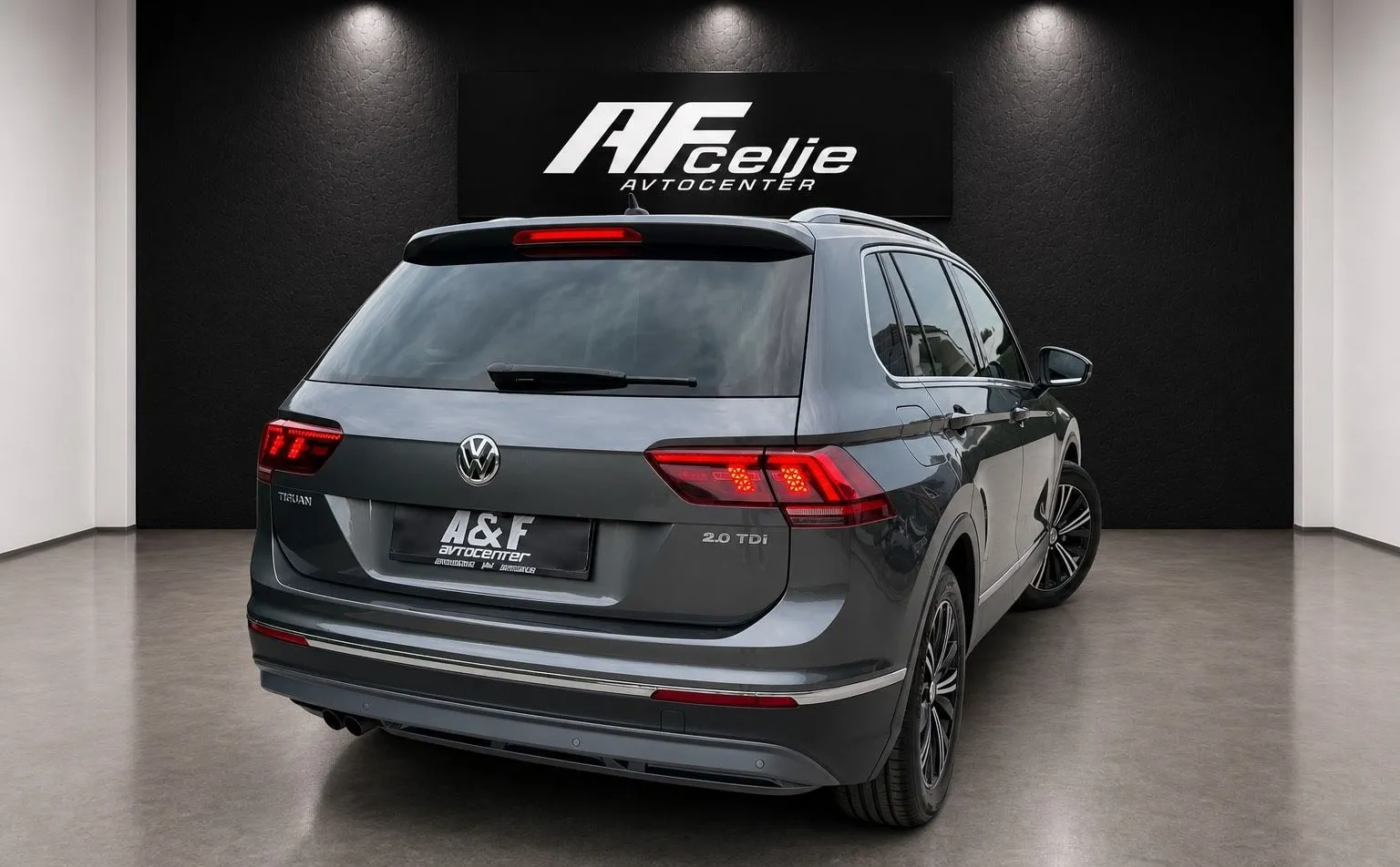 Zunanja slika - VW Tiguan - 2.0 TDI-H LINE-68.000km-VIRTUAL-LIZING ZA TUJCE- - 5