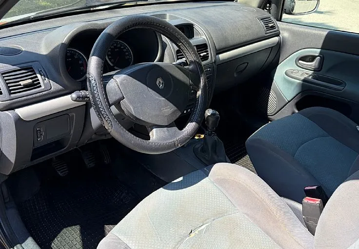 Zunanja slika - Renault Clio - 1.4 16V Extreme - 9